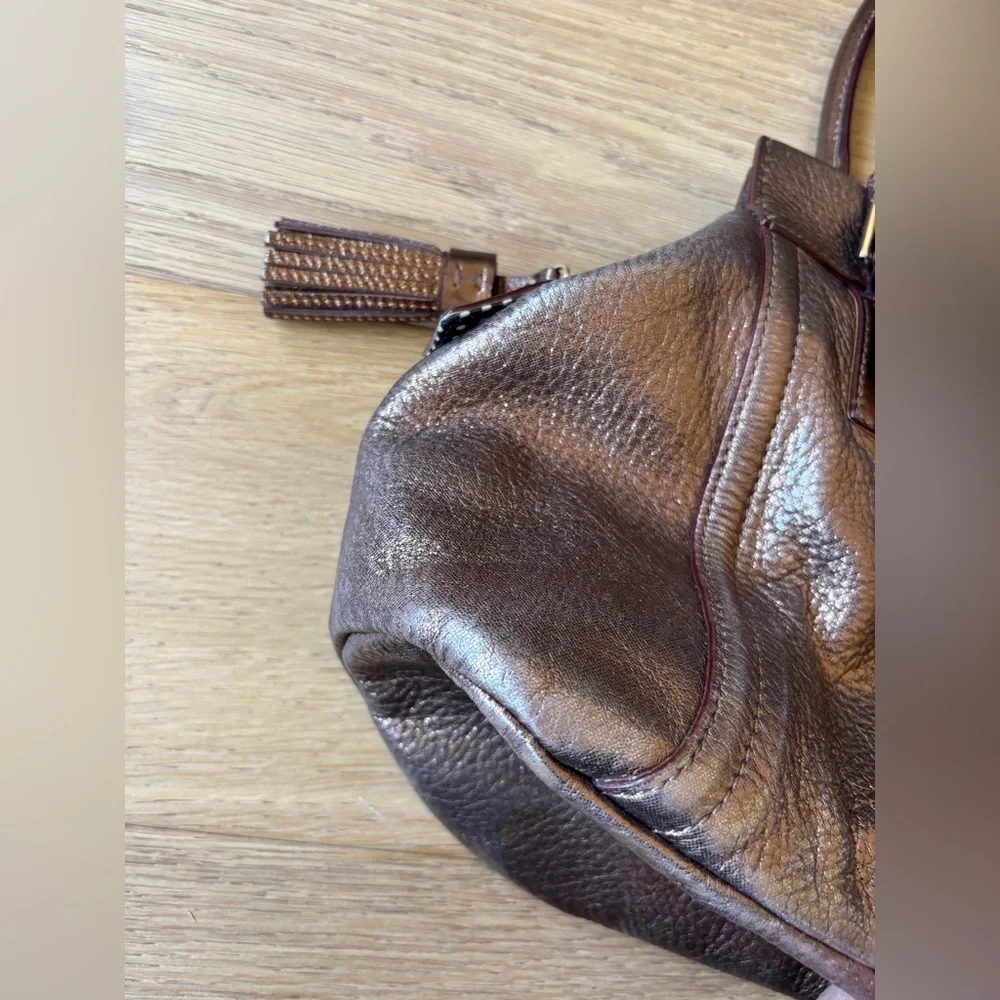 Kate Spade New york metallic gold shoulder bag